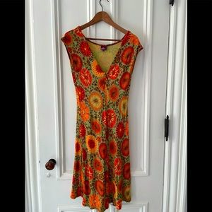 Salaam Orange Floral V-neck Dress M